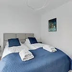 & Gym Old Town Chmielna By Renters 3* Gdańsk