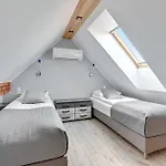 Apartmanhotel & Gym Old Town Chmielna By Renters