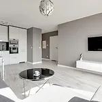 & Gym Old Town Chmielna By Renters Apartmanhotel Gdańsk
