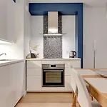 & Gym Old Town Chmielna By Renters 3*
