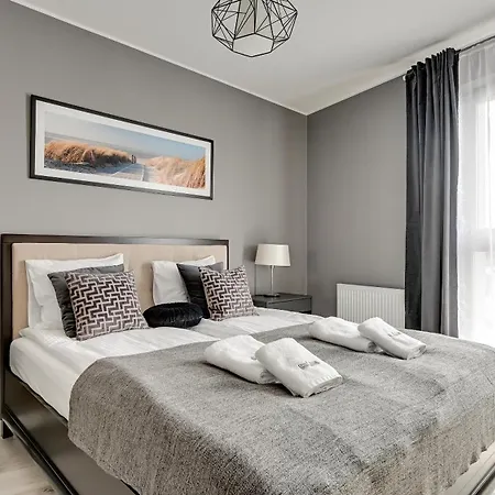 & Gym Old Town Chmielna By Renters Apart-hotel 3*