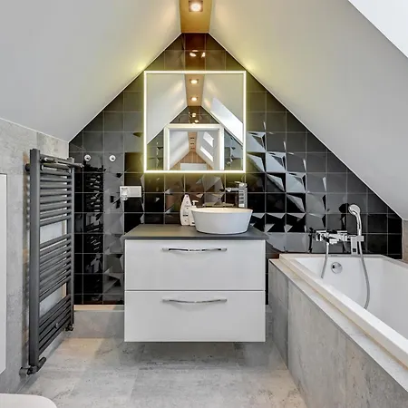 Apartamento Elegant And Comfortable In Dom & House