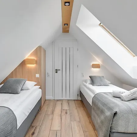 Elegant And Comfortable In Dom & House *
