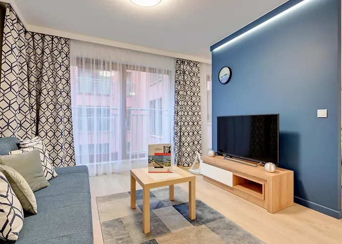 Elegant And Comfortable In Dom & House