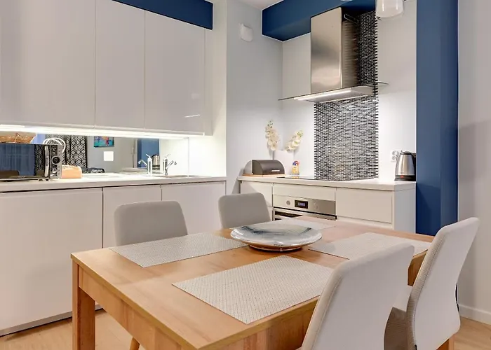 Ξενοδοχείο με διαμερίσματα Elegant And Comfortable In Dom & House 3*